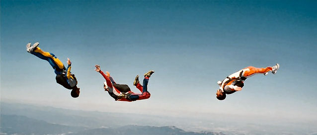 Zindagi-Na-Milegi-Dobara-skydiving