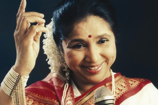 Asha Bhosle: The Enchantress – 84 Years of a Euphonious Voice